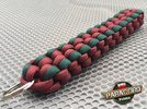 Brelok survivalowy z Paracordu 550 o splocie "Royal Box Knot", kolor: "Dark red - Blue green"