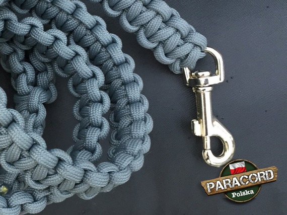 Smycz dla Psa z Paracordu 550 o splocie "Cobra", kolor "Gun Metal" z metalową klamrą z mechanizmem sprężynowym