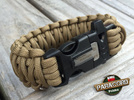 Bransoleta z Paracordu typ "King Cobra" na klamrze z wbudowanym gwizdkiem, krzesiwem i blachą, Kolor "Coyote Brown"