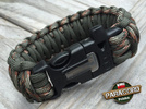 Bransoleta z Paracordu typ "King Cobra" na klamrze z wbudowanym gwizdkiem, krzesiwem i blachą, Kolor "Army Green Camo -Army Green"