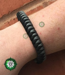 Bransoleta z Paracordu typ: "Snake", kolor: "Black - Gun Metal"