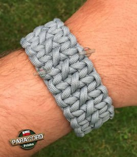 Bransoleta z Paracordu typ "X-Cobra" na klamrze z wbudowanym gwizdkiem, krzesiwem i blachą, Kolor "Neutral grey"