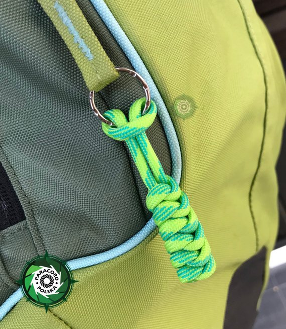 Zipper-Pull z paracordu o splocie "Emperor's Wild" długość 60-65 mm. Idealny brelok do kluczy