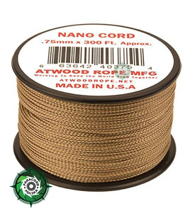 Nano Cord, kolor: Tan - mocna poliestrowa linka o średnicy 0,75 mm.