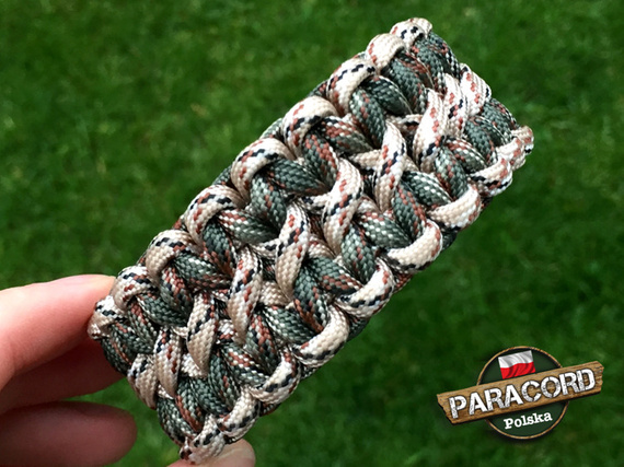 Bransoleta z Paracordu typ "X-Cobra" na klamrze z wbudowanym gwizdkiem, krzesiwem i blachą, Kolor "Army Green Camo - Desert Camo"