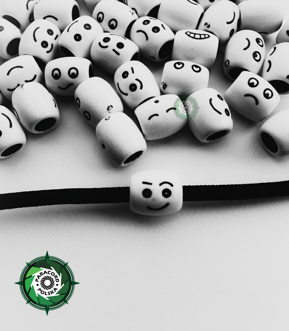 Koralik Emotikon, przeznaczona do wyrobów z Paracordu