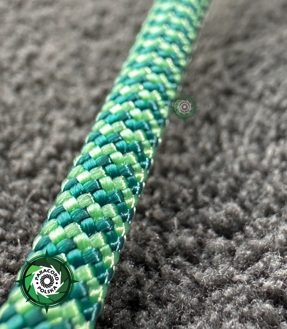 Paracord 550 Typ III, kolor: Bazooka Double Green - linka spadochronowa z siedmioma rdzeniami