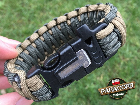 Bransoleta z Paracordu typ "King Cobra" na klamrze z wbudowanym gwizdkiem, krzesiwem i blachą, Kolor "Army Green - Coyote Brown"