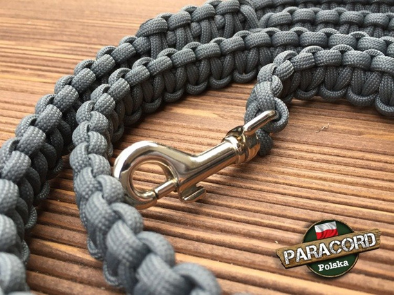 Smycz dla Psa z Paracordu 550 o splocie "Cobra", kolor "Gun Metal" z metalową klamrą z mechanizmem sprężynowym
