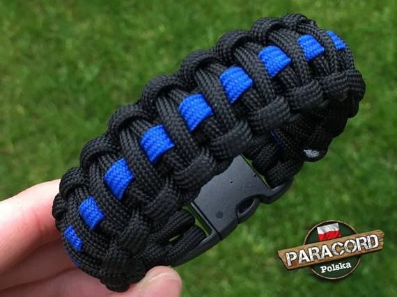 Bransoleta z Paracordu typ "Cobra Thin Blue Line" z wplecioną plastikową klamrą