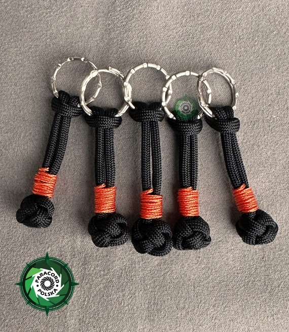 Brelok Paracord Zipper-Pull długość 60-65 mm. Idealny brelok do kluczy