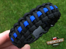 Bransoleta z Paracordu typ "Cobra Thin Blue Line" z wplecioną plastikową klamrą