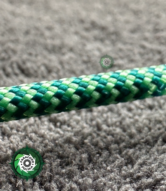 Paracord 550 Typ III, kolor: Bazooka Double Green - linka spadochronowa z siedmioma rdzeniami