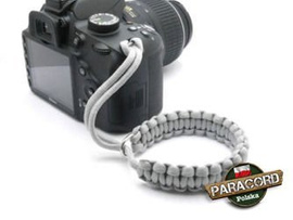 Pasek z oryginalnego Paracordu typ III 550 o siedmiu rdzeniach do aparatu, kamery, lornetki, dalomierza, typ splotu "Cobra", kolor "Neutral grey"
