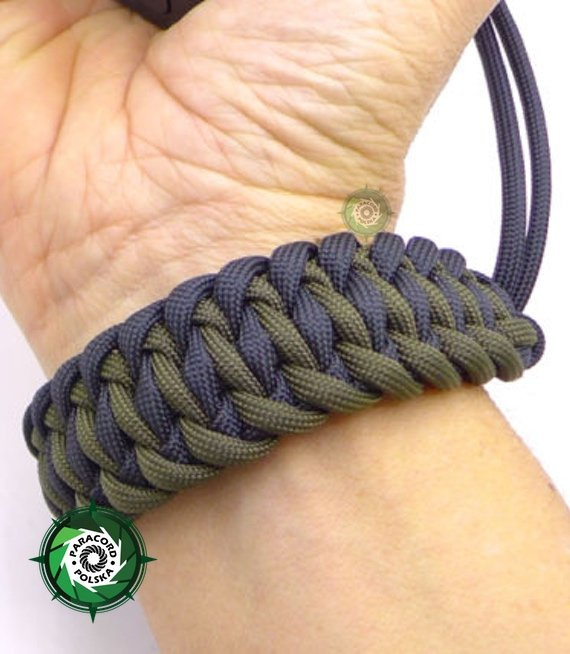 Pasek z oryginalnego Paracordu typ III 550 o siedmiu rdzeniach do aparatu, kamery, lornetki, dalomierza, typ splotu "Salomon", kolor "Army Green - Black"