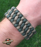 Bransoleta survivalowa z Paracordu typ "Extreme", z wplecioną metalową regulowaną szeklą, kolor: "Army green - Coyote brown"