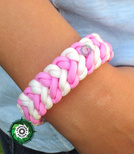 Bransoleta survivalowa z Paracordu typ "Snake Belly v.2" z wplecioną metalową regulowaną szeklą