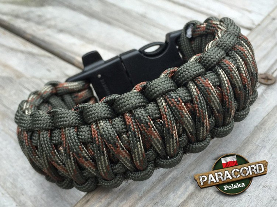 Bransoleta z Paracordu typ "King Cobra" na klamrze z wbudowanym gwizdkiem, krzesiwem i blachą, Kolor "Army Green Camo -Army Green"