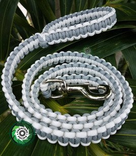 Smycz dla Psa z Paracordu 550 o splocie "Cobra", wpleciona metalowa klamra z mechanizmem sprężynowym