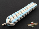 Brelok survivalowy z Paracordu 550 o splocie "Royal Box Knot", kolor: "Neutral grey - Crystal blue"