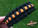 Bransoleta z Paracordu typ "Cobra Thin Gerber Line" z wplecioną plastikową klamrą