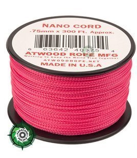 Szpulka linki Nano Cord o długości 91,45 metra, kolor: Hot Pink - mocna poliestrowa linka o średnicy 0,75 mm.