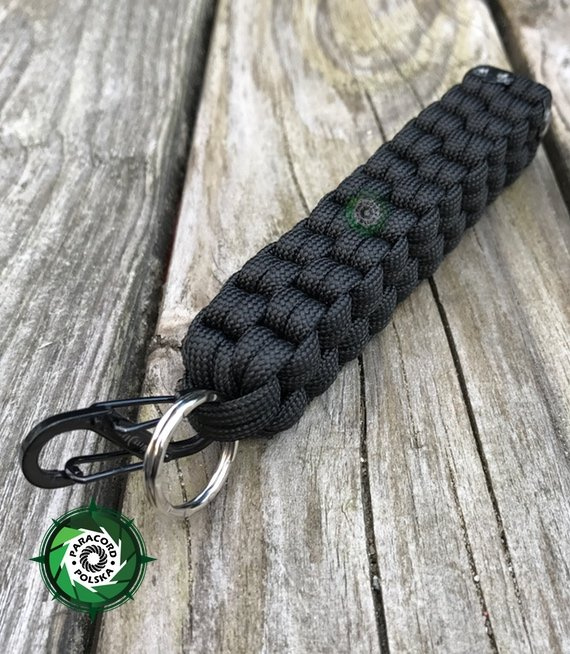 Brelok survivalowy o splocie "King Box Knot", kolor: "Black" z metalową szeklą Nite Ize S-BINER