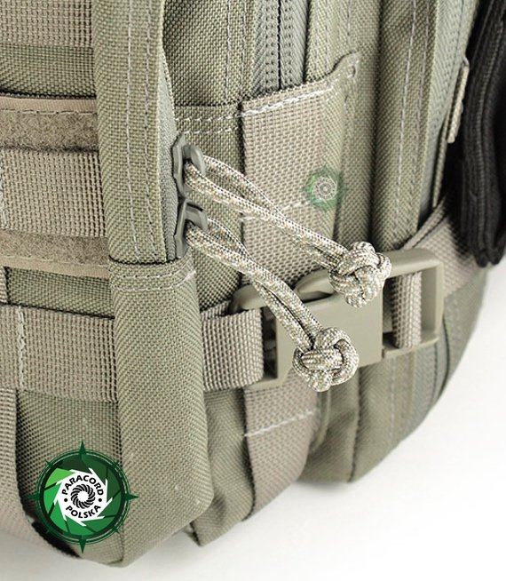 Paracord Zipper-Pull o splocie "Diamond" długość 60-65 mm.