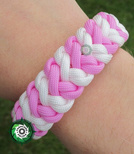 Bransoleta survivalowa z Paracordu typ "Snake Belly v.2" z wplecioną metalową regulowaną szeklą