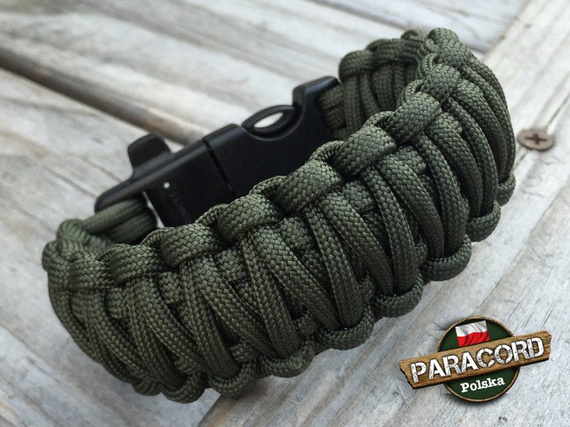 Bransoleta z Paracordu typ "King Cobra" na klamrze z wbudowanym gwizdkiem, krzesiwem i blachą, Kolor "Army Green"