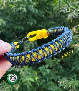 Bransoleta z Paracordu typ "Paracord Alpine Pro"